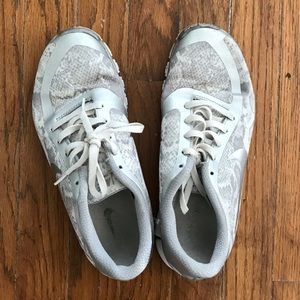 Nike Free 5.0 Lots of life left!